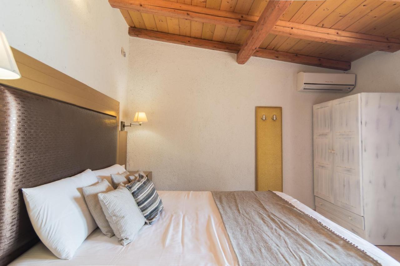 Villa Theodora View Apartments Polimnia Agios Georgios Pagon Ngoại thất bức ảnh